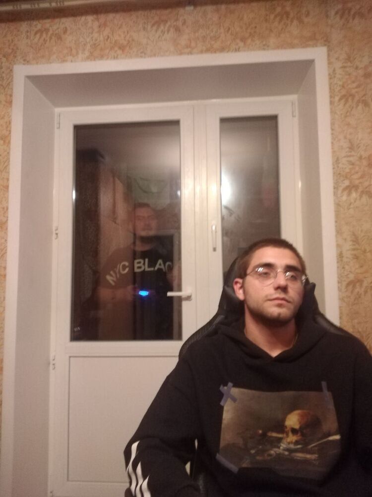  30239277  , 24 ,    
