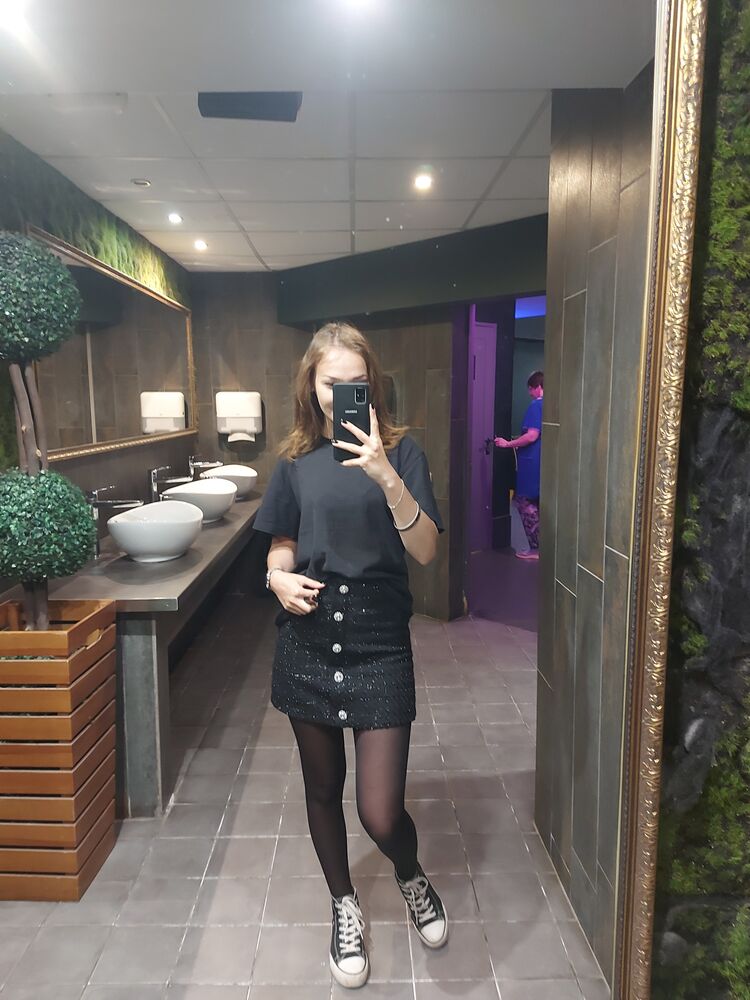  46687717  , 21 ,    
