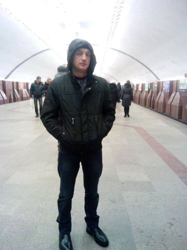  ,   Sergei, 39 ,   