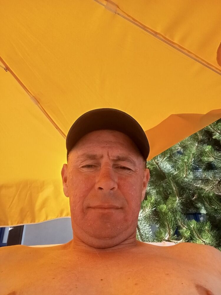  52838687  , 37 ,    