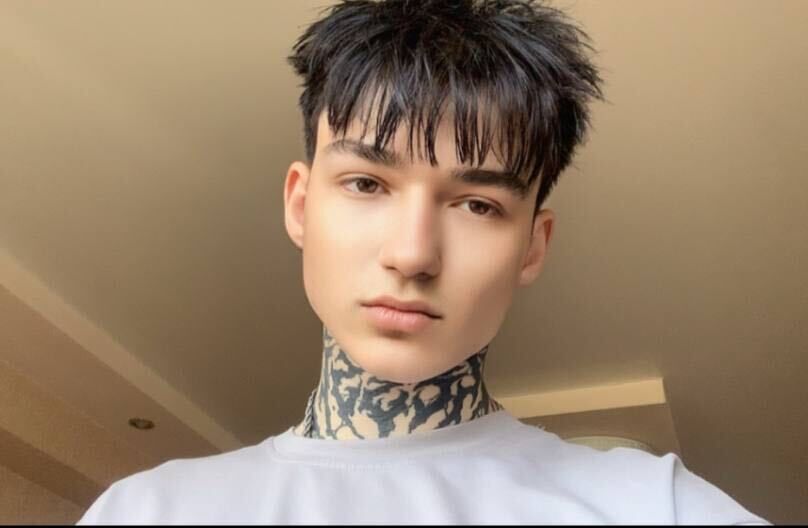  52668537  Zeta, 20 ,    