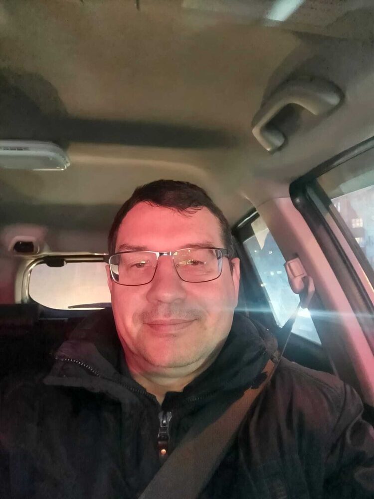  53200437  , 49 ,    
