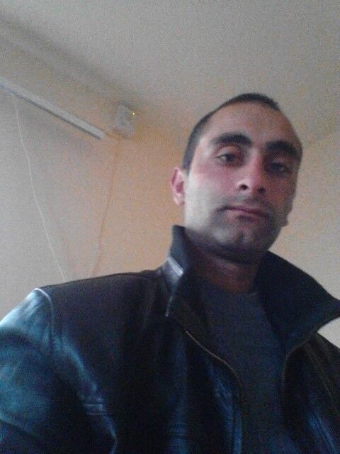  5965817  Ggk, 35 ,    