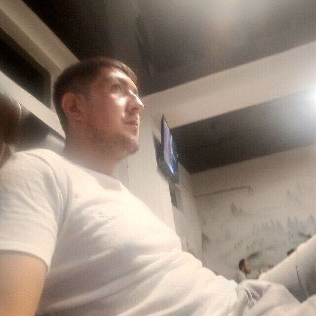  51657347  Murad, 36 ,    