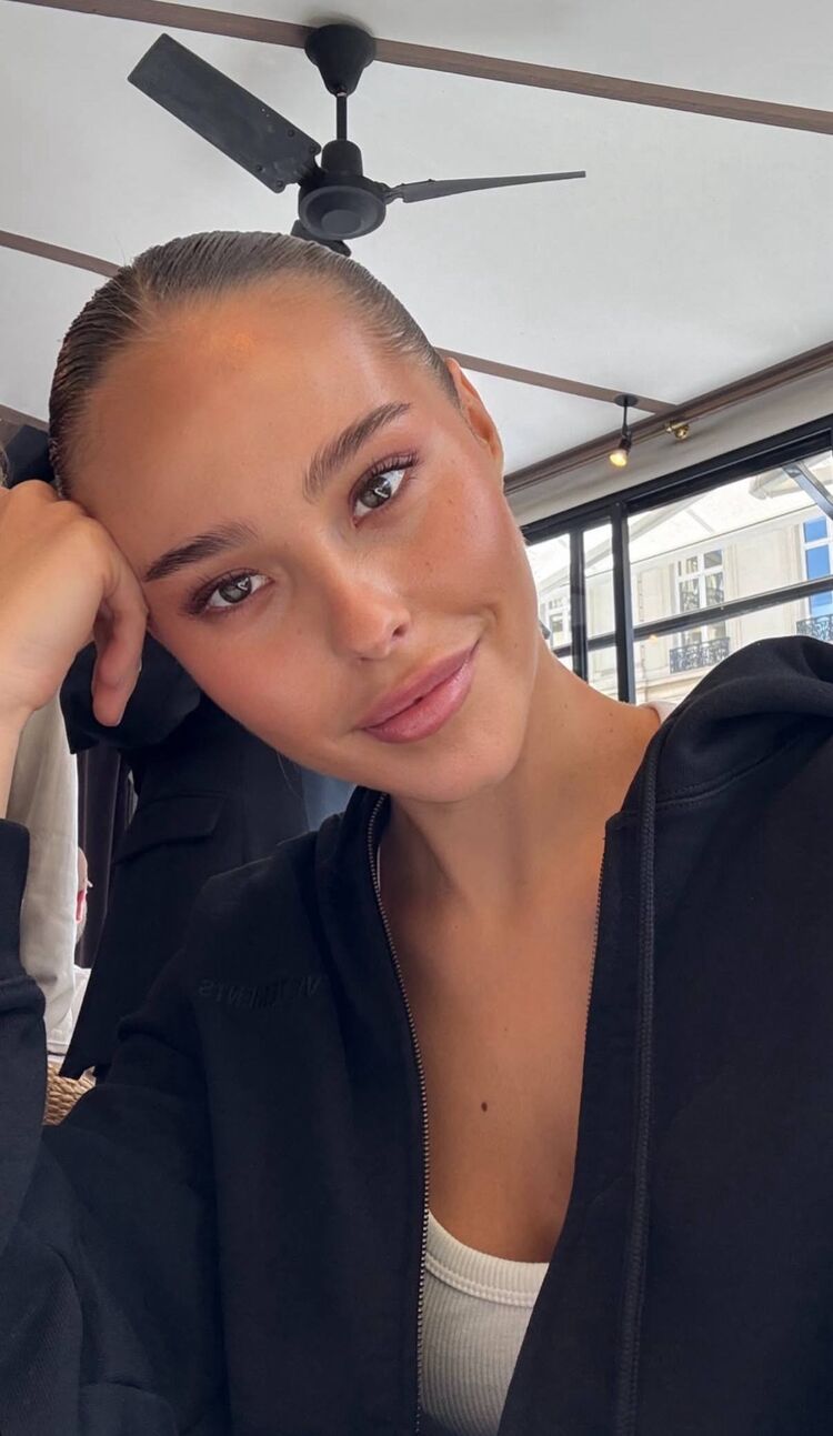 ���� 54500357 ������� ����, 41 ���, ���� ���������� � Saint Marie