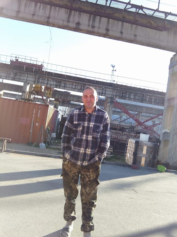  --,    , 51 ,   c 