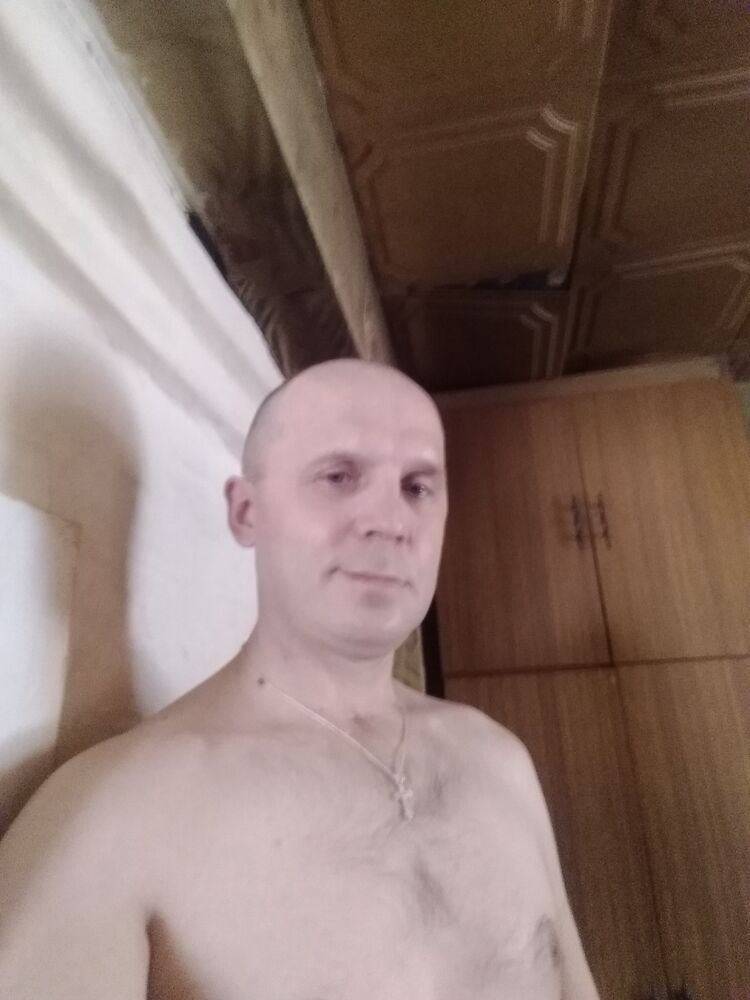  23828537  , 49 ,    