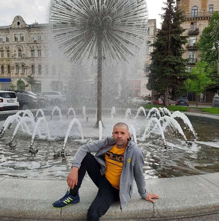 ���� 24257357 ������� ������, 42 ����, ���� ���������� � �����