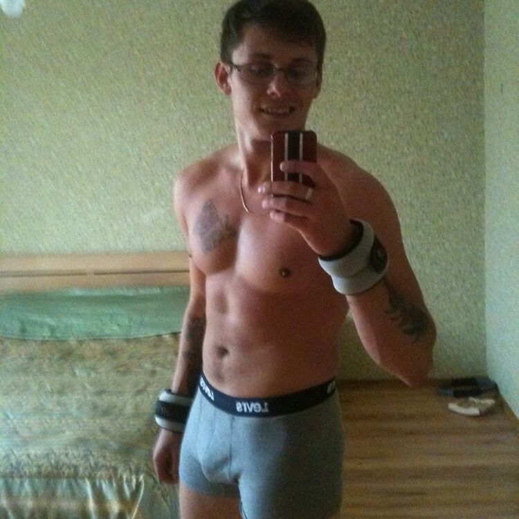 ���� 8970307 ������� �����, 32 ����, ���� ���������� � �����������