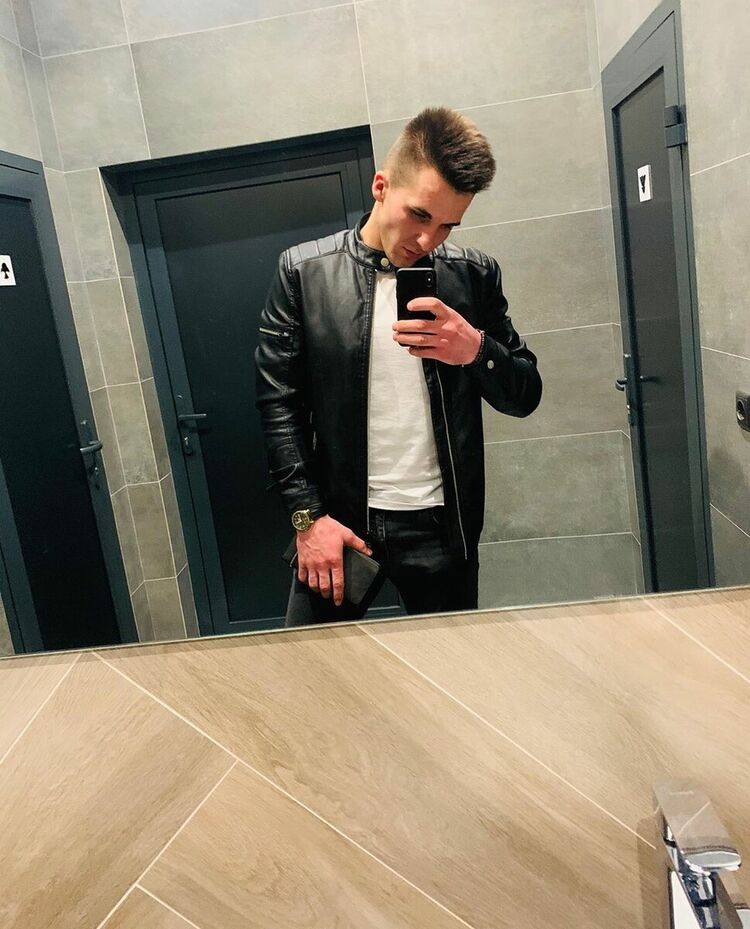  21337237  , 29 ,    