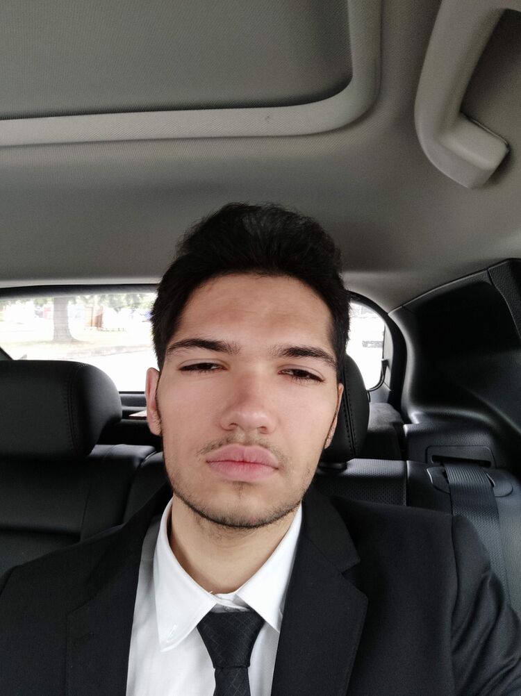  52218187  Burak, 26 ,    