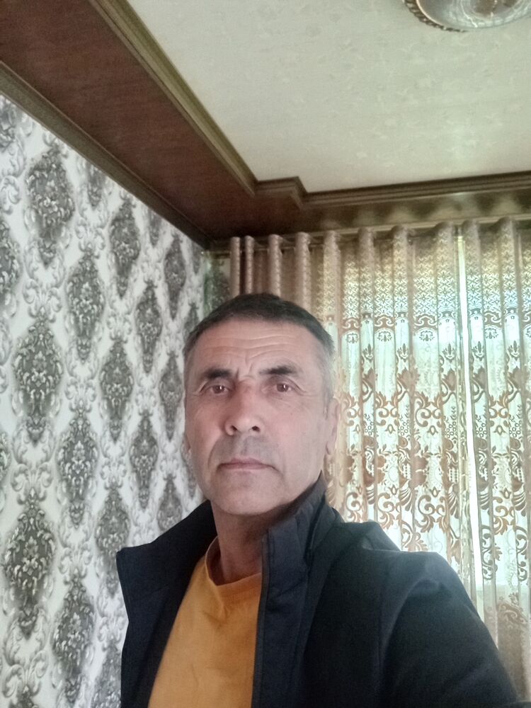  48233367  , 57 ,    