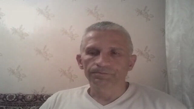  4372347  Bladimir, 58 ,    