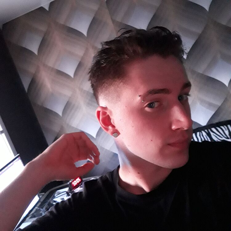  36510757  , 24 ,    