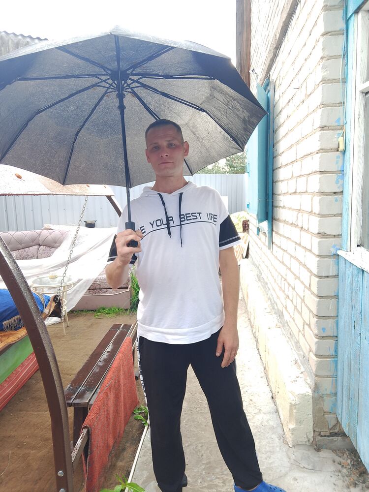  46830927  Andrey, 39 ,    