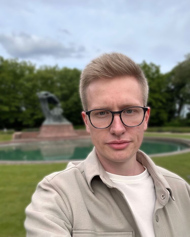  ,   Vladislav, 30 ,     , c 