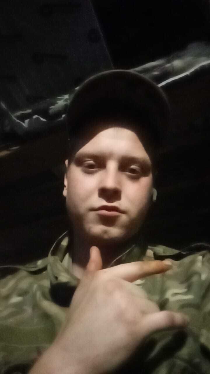  47422727  Andrey, 25 ,    