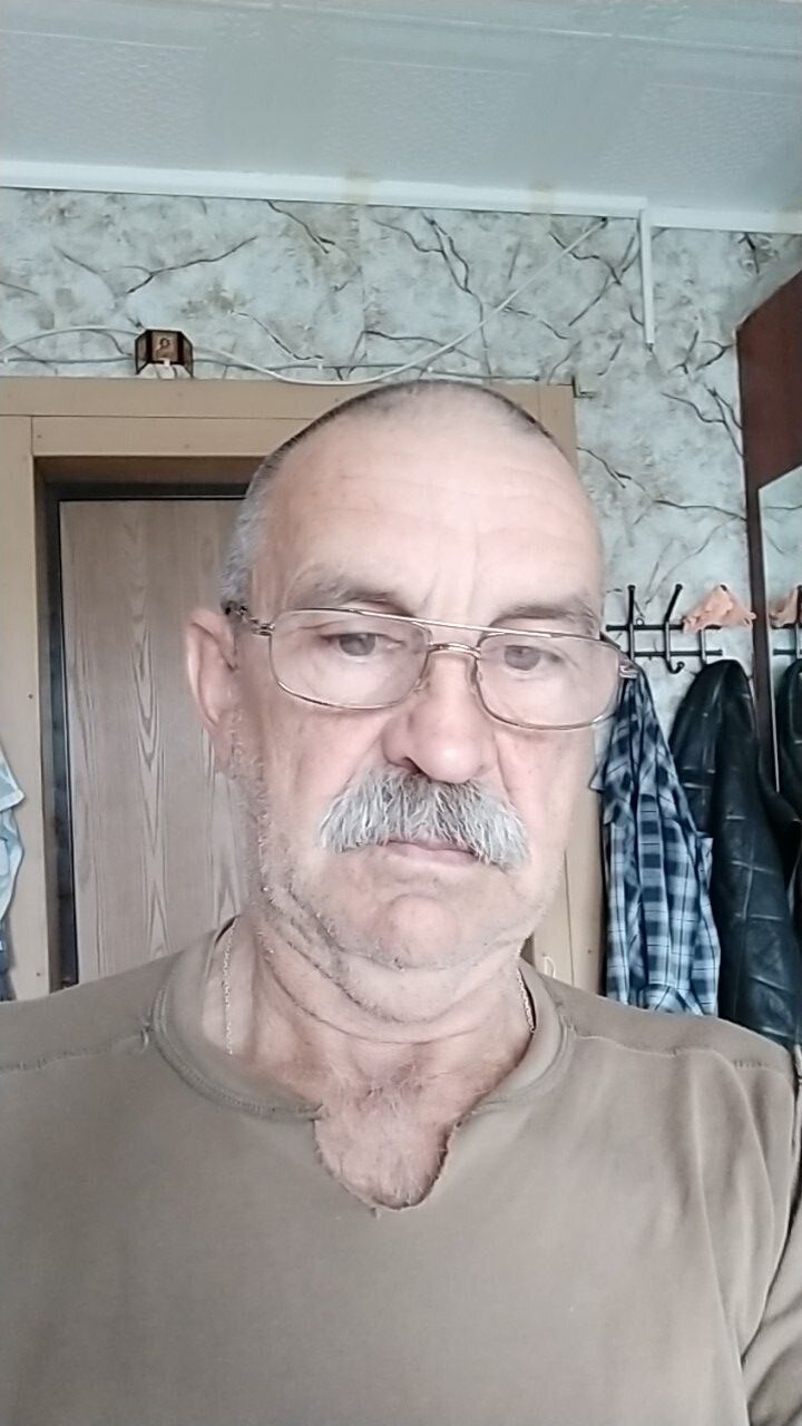  36577917  , 52 ,    