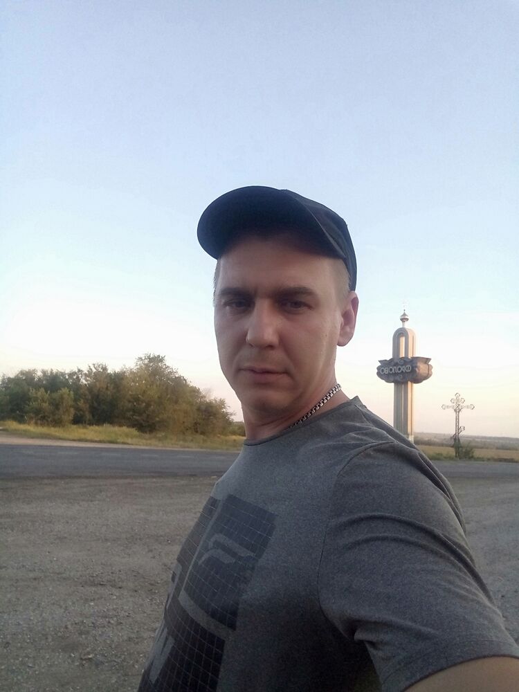  44828527  , 34 ,    