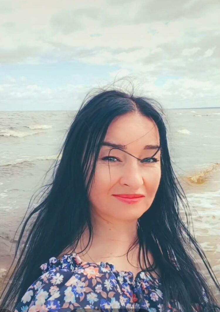  53811267  Svetlana, 53 ,    