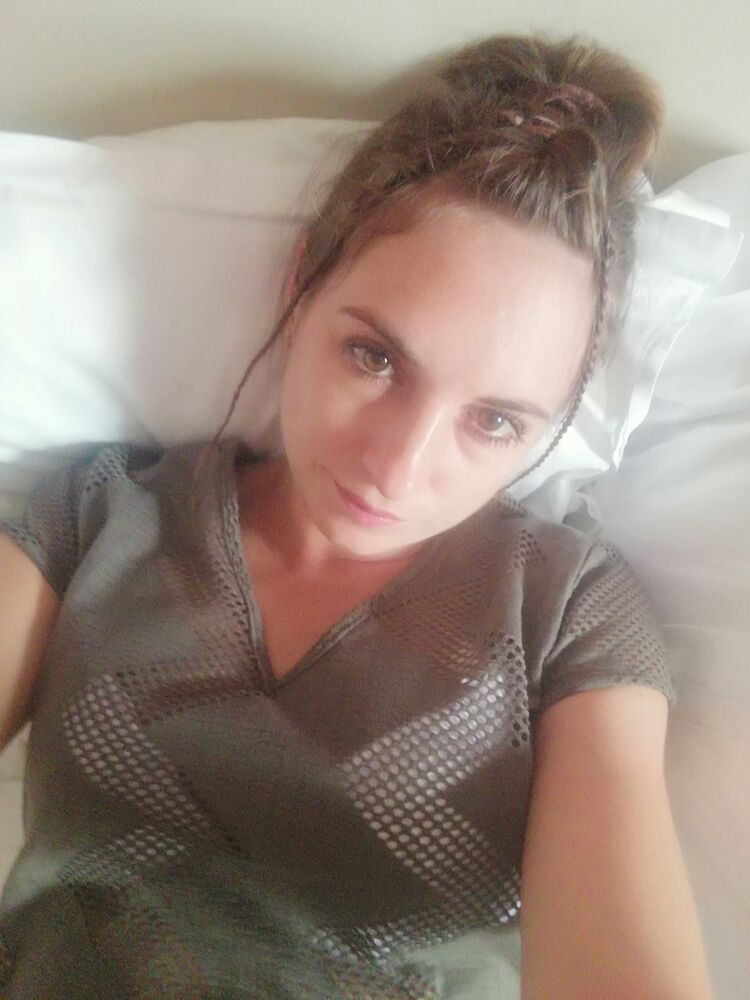  Esch-sur-Sure,   Svetlana, 40 ,   ,   