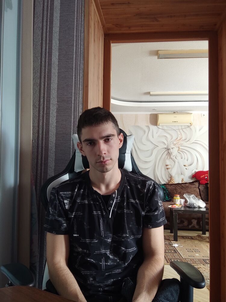  37716217  , 27 ,    