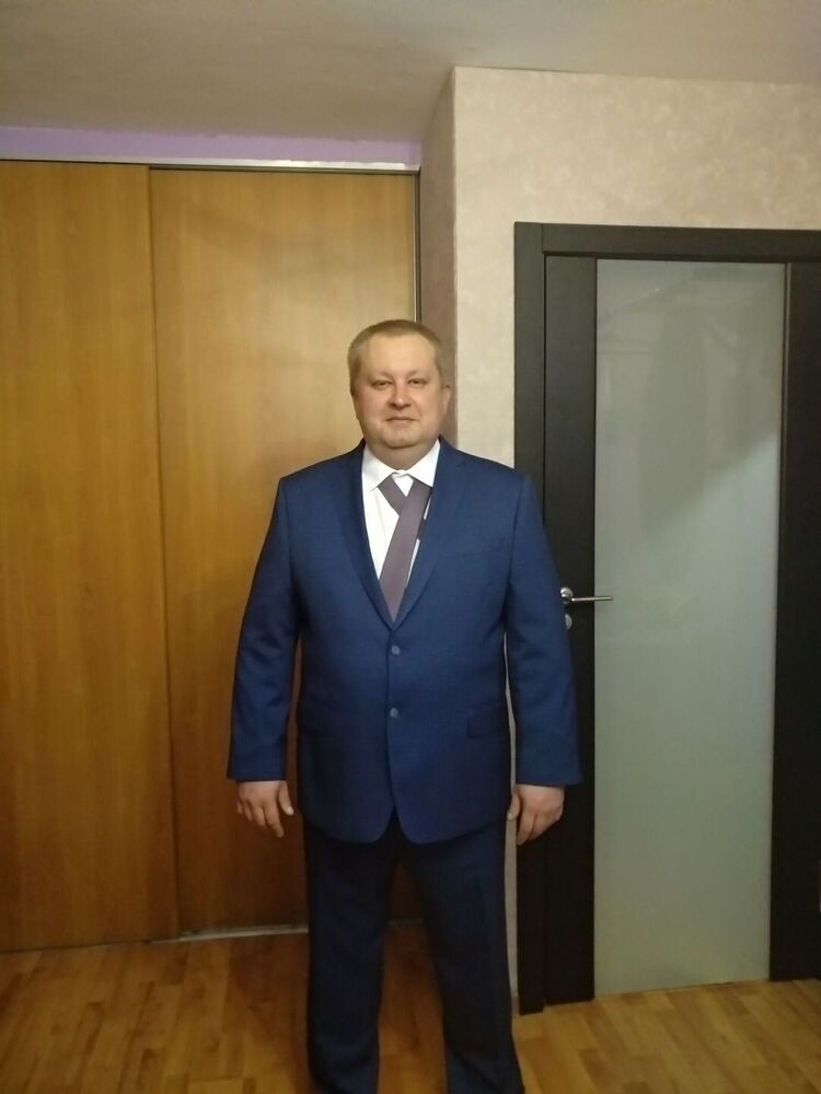  32339277  , 46 ,    