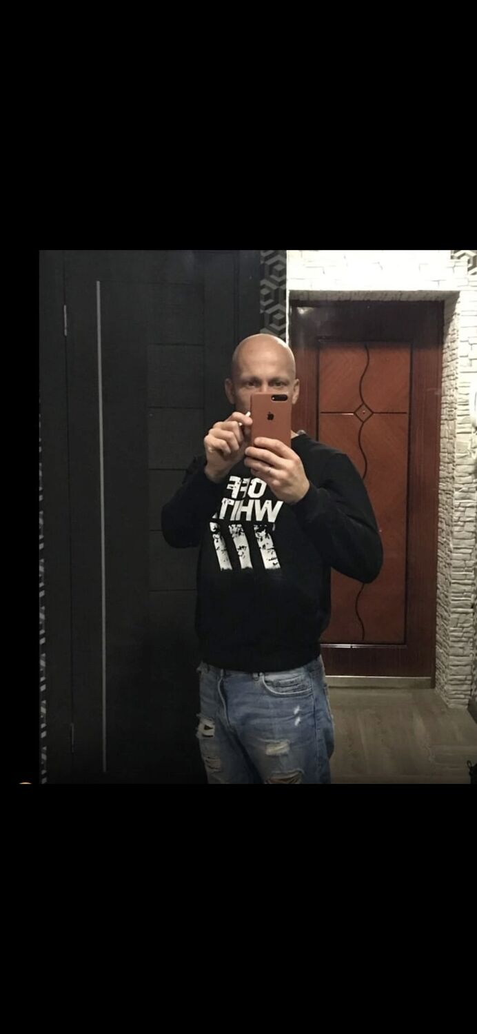  48116117  , 35 ,    