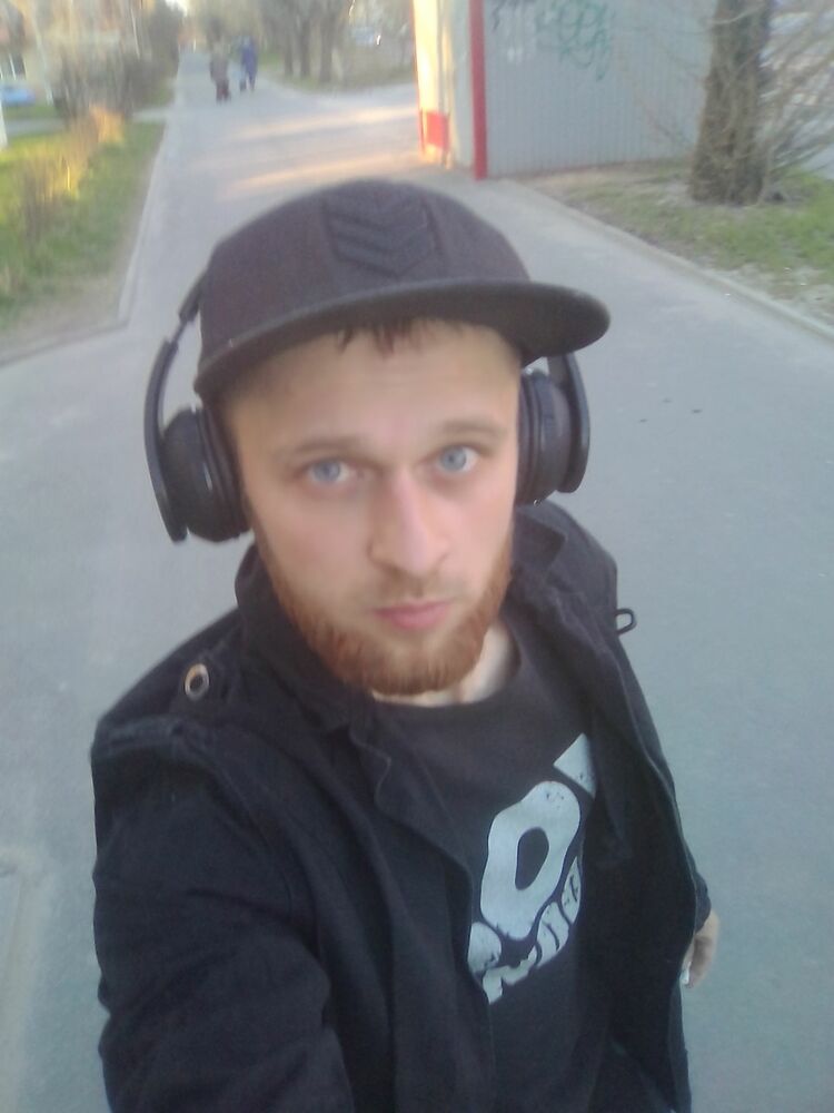 ���� 9571457 ������� ����, 37 ���, ���� ���������� � �������������