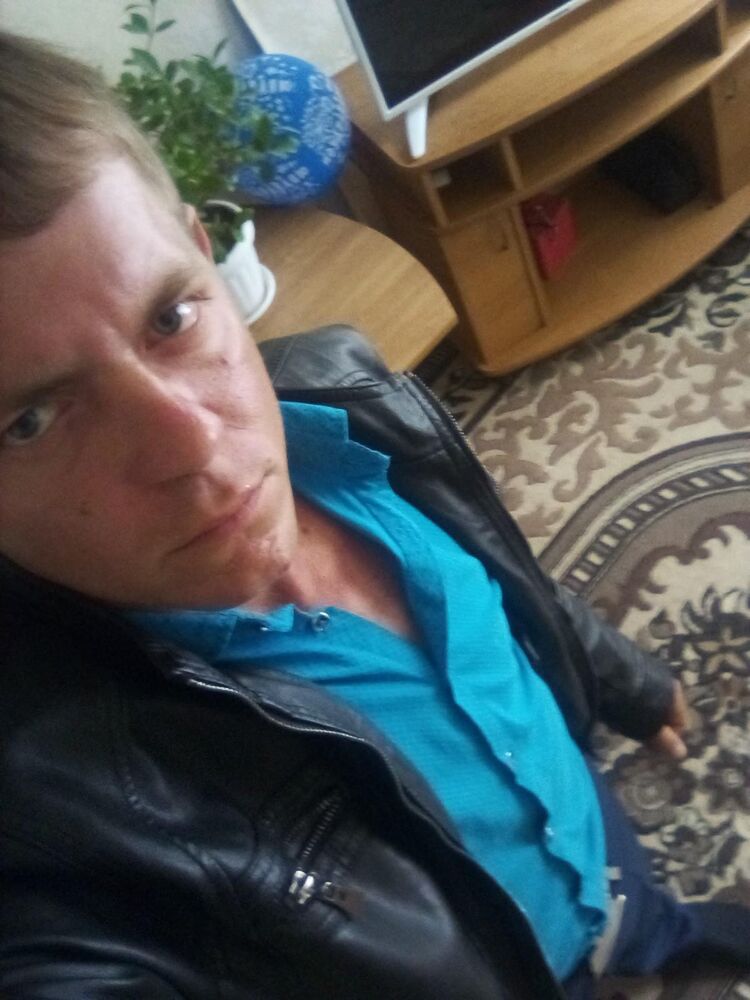  32828547  , 33 ,    