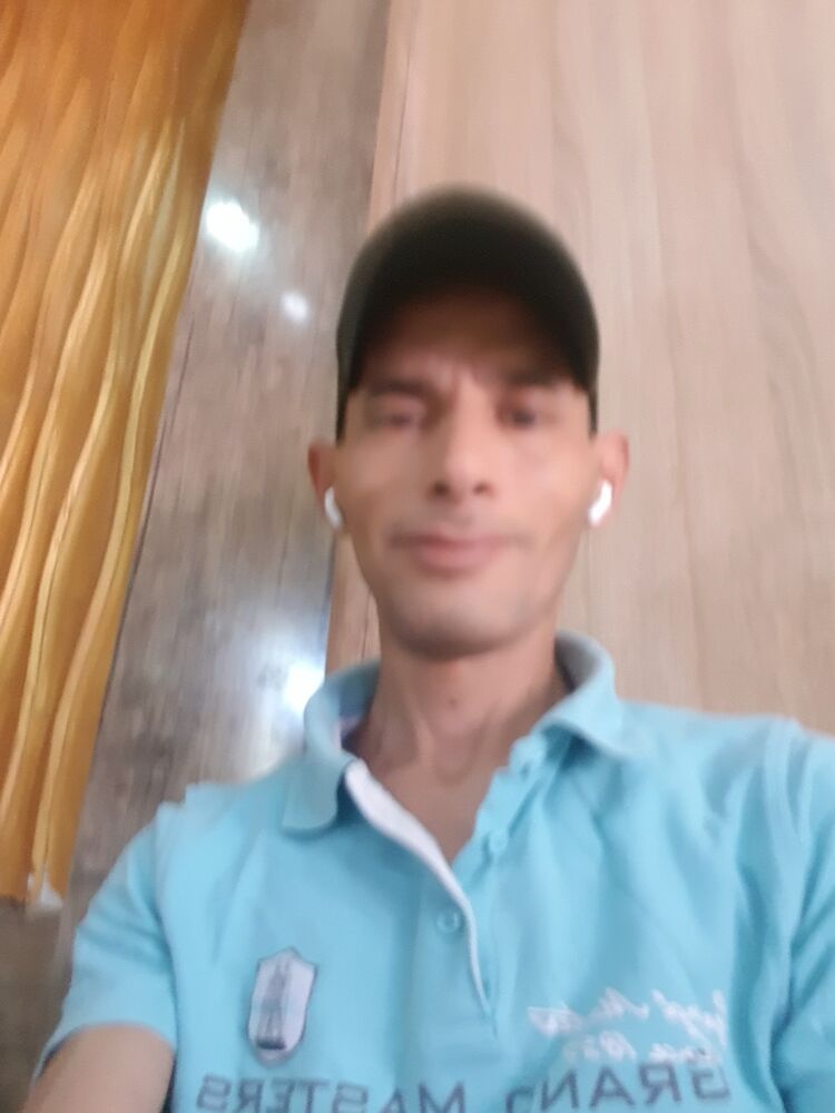 ���������� Tunis, ���� ������� Belgacem, 49 ���, ������������ ��� c�������� ���������