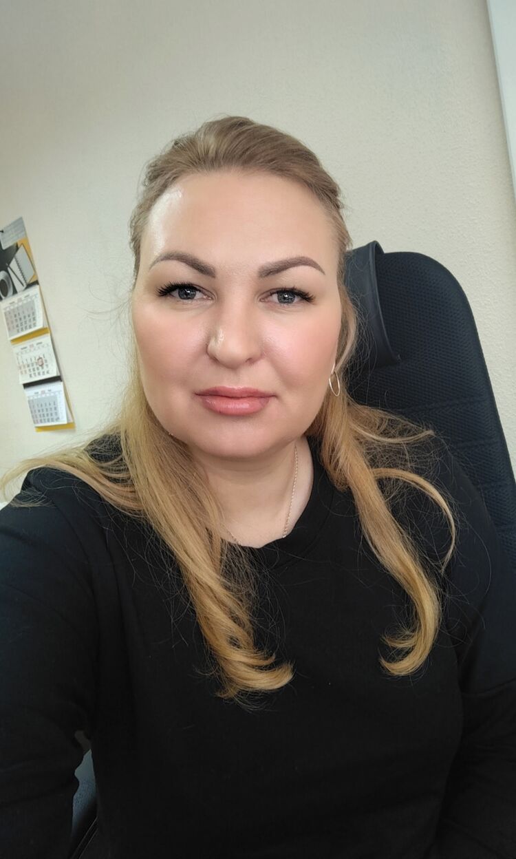  53072897  Annamakarona, 40 ,    -