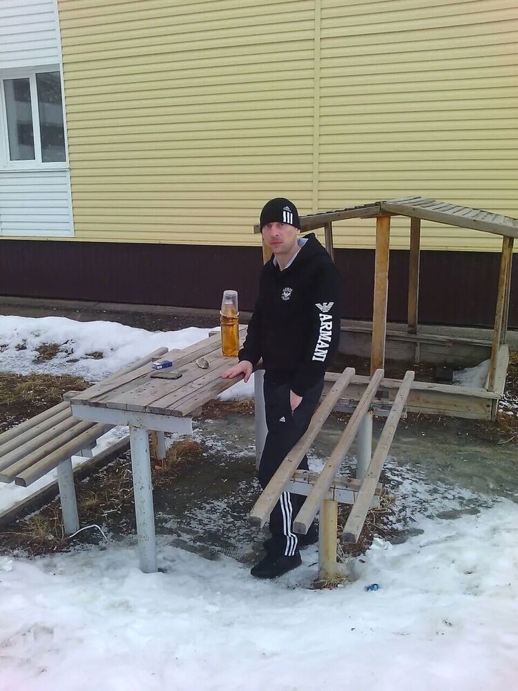  15294687  Aleksei, 39 ,    