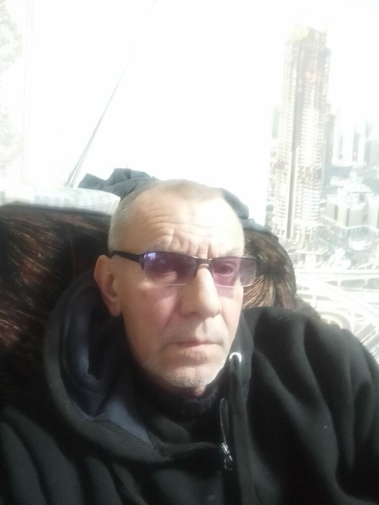  48212907  , 63 ,    