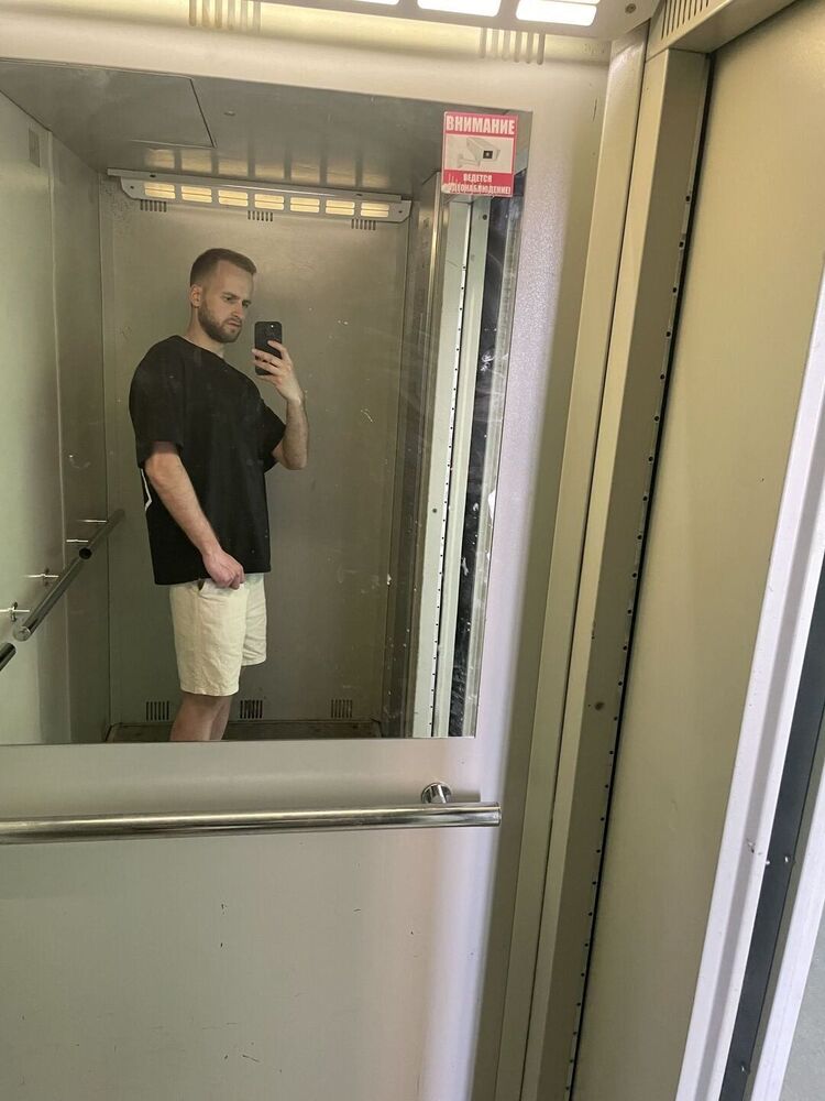  44016727  , 31 ,    