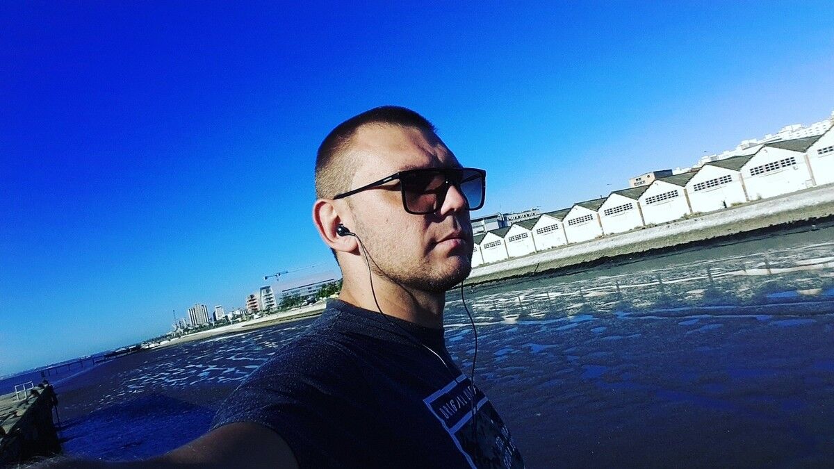   ,   Ruslan, 37 ,   ,   , c 