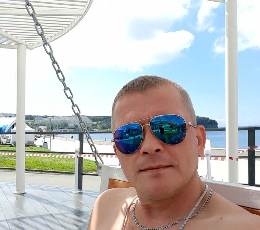  47608247  , 42 ,    