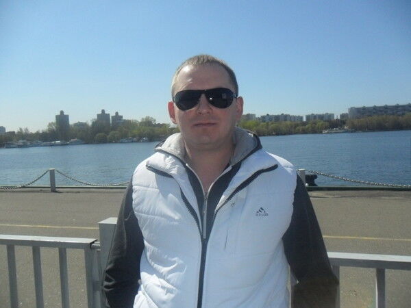  7781157  Evgen, 43 ,    