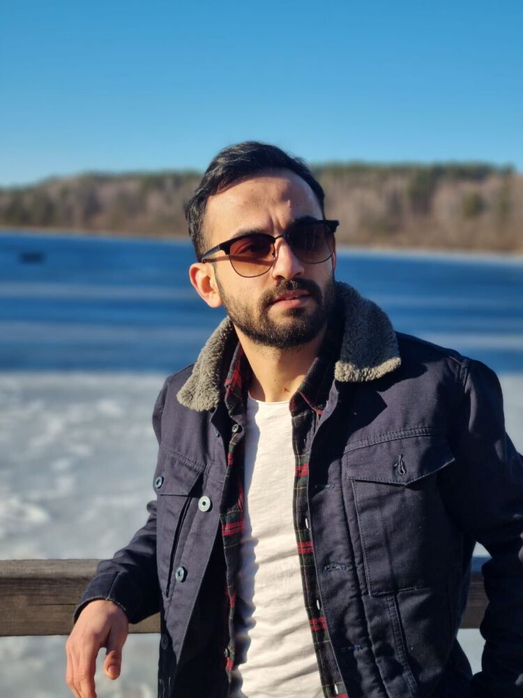  ,   Seymur, 31 ,   ,   