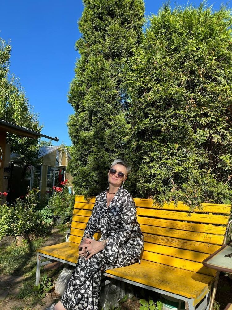   ,   , 46 ,   c 