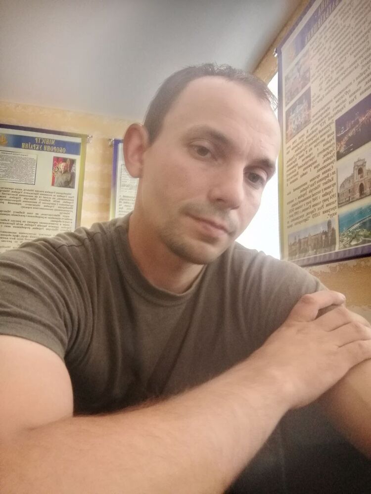  49686847  , 32 ,    