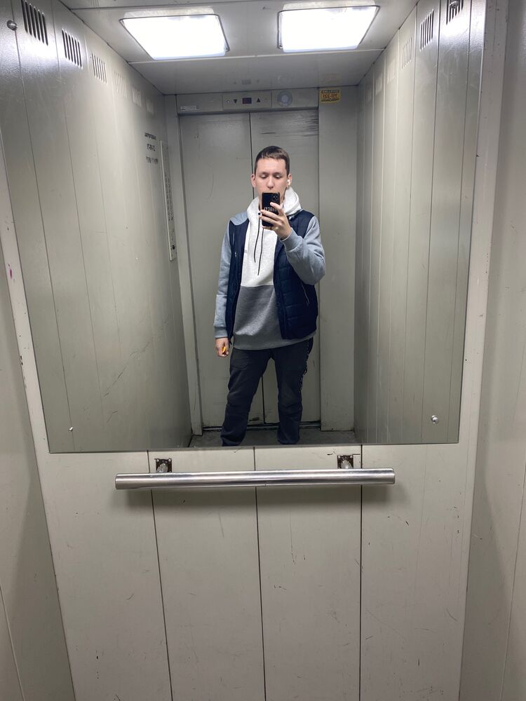  30726967  , 22 ,    -