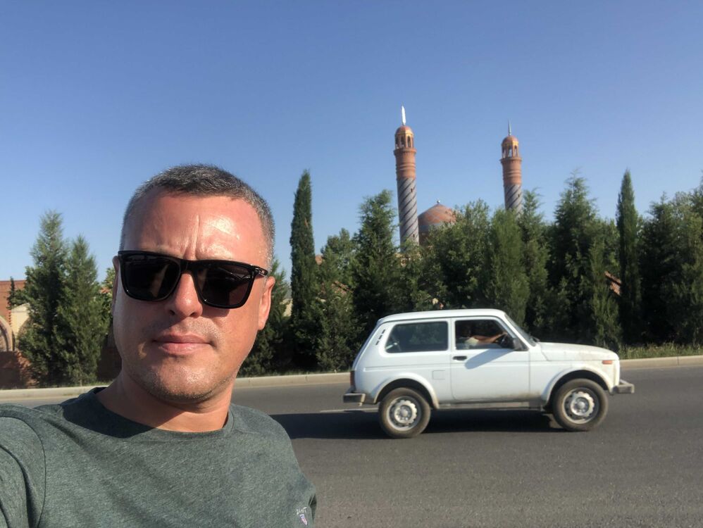  ,   Dima, 43 ,   ,   