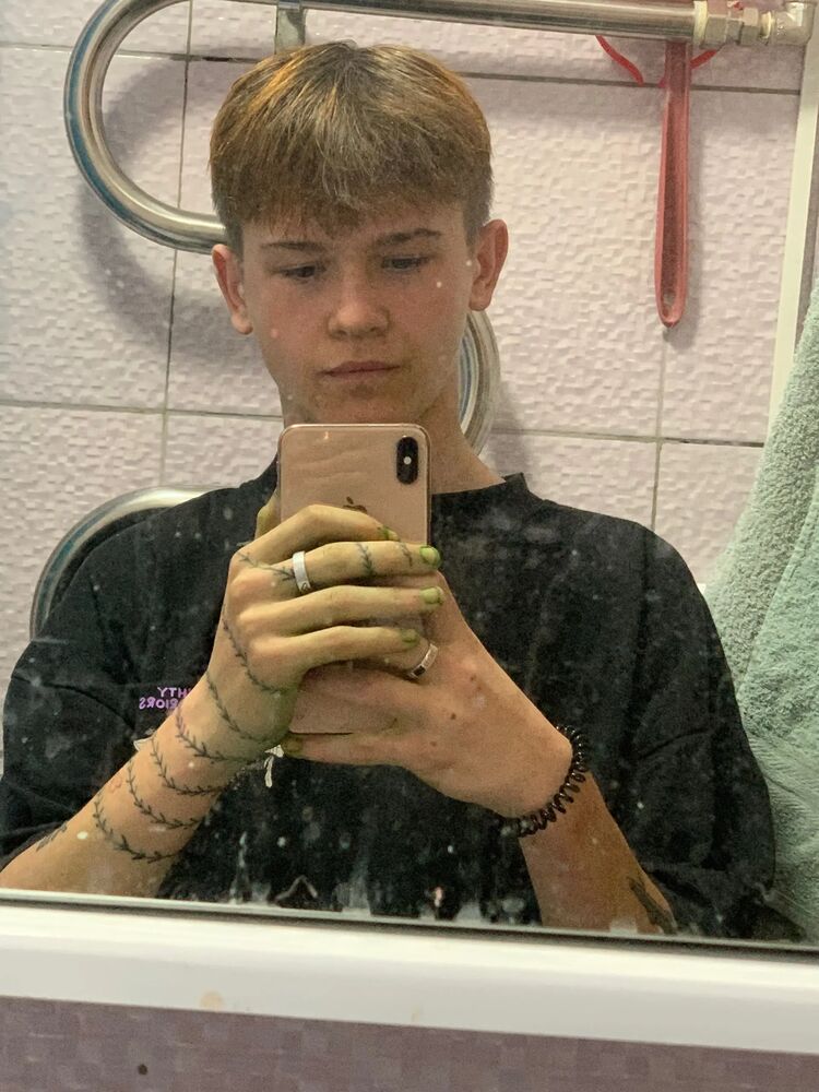  46758857  , 19 ,    