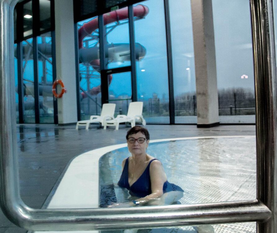  ,   Alevtina, 70 ,   ,   