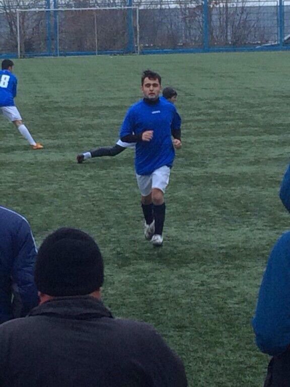  8235237  , 30 ,    --