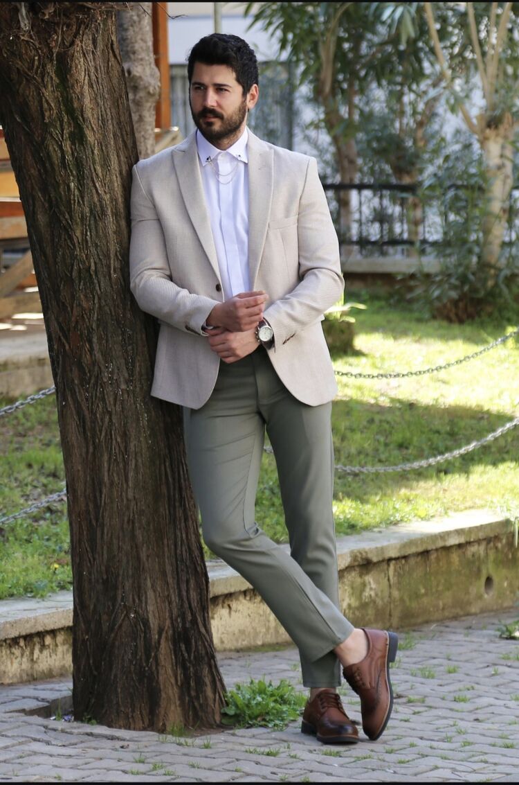  ,   Sultan, 41 ,   ,   