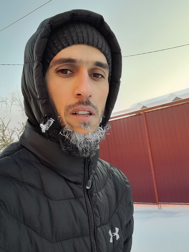  ,   Kurbon, 32 ,   ,   