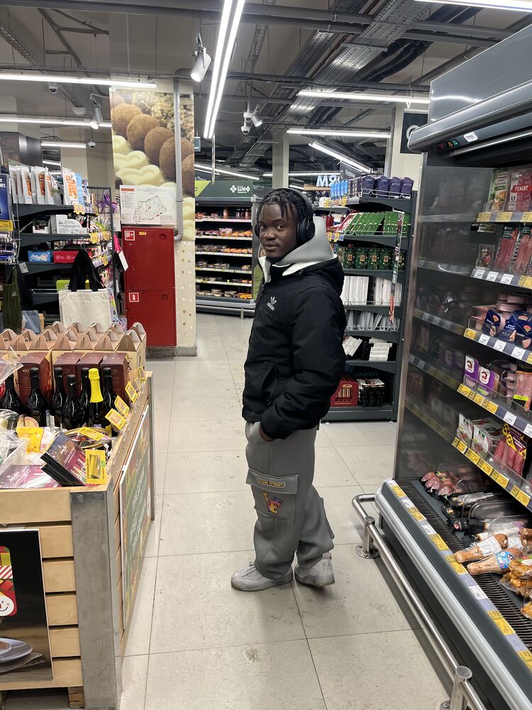 ���������� ������, ���� ����� Jordi Zeke, 25 ���, ������������ ��� ������, ����� � ���������