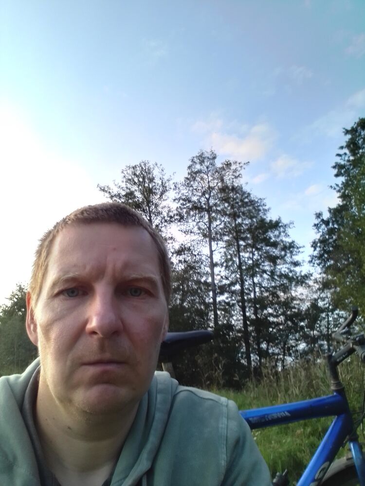  ,   Roma, 42 ,     